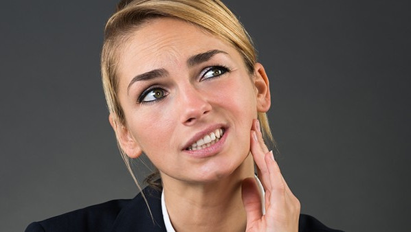 孕妇牙龈肿痛怎么治