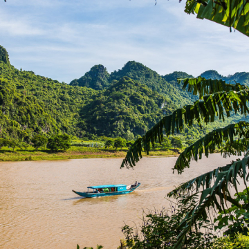 从上海出发怎么去越南河内旅游
