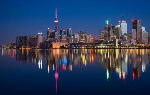 北京至加拿大多伦多机票价格查询，国内飞加拿大怎么划算？