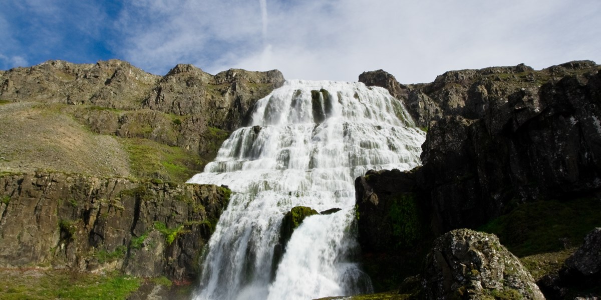 冰岛旅游如何顺畅上网（教你解决冰岛旅游中的网络问题）