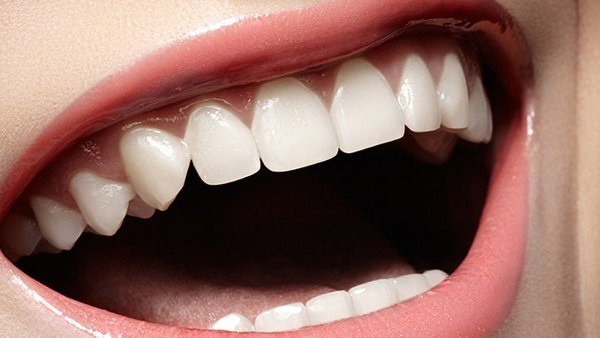 牙齿发黄是什么原因