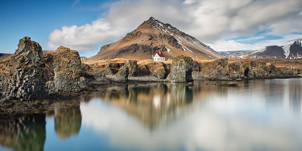 冰岛自驾旅游攻冰（探寻冰岛神秘的冰川世界）