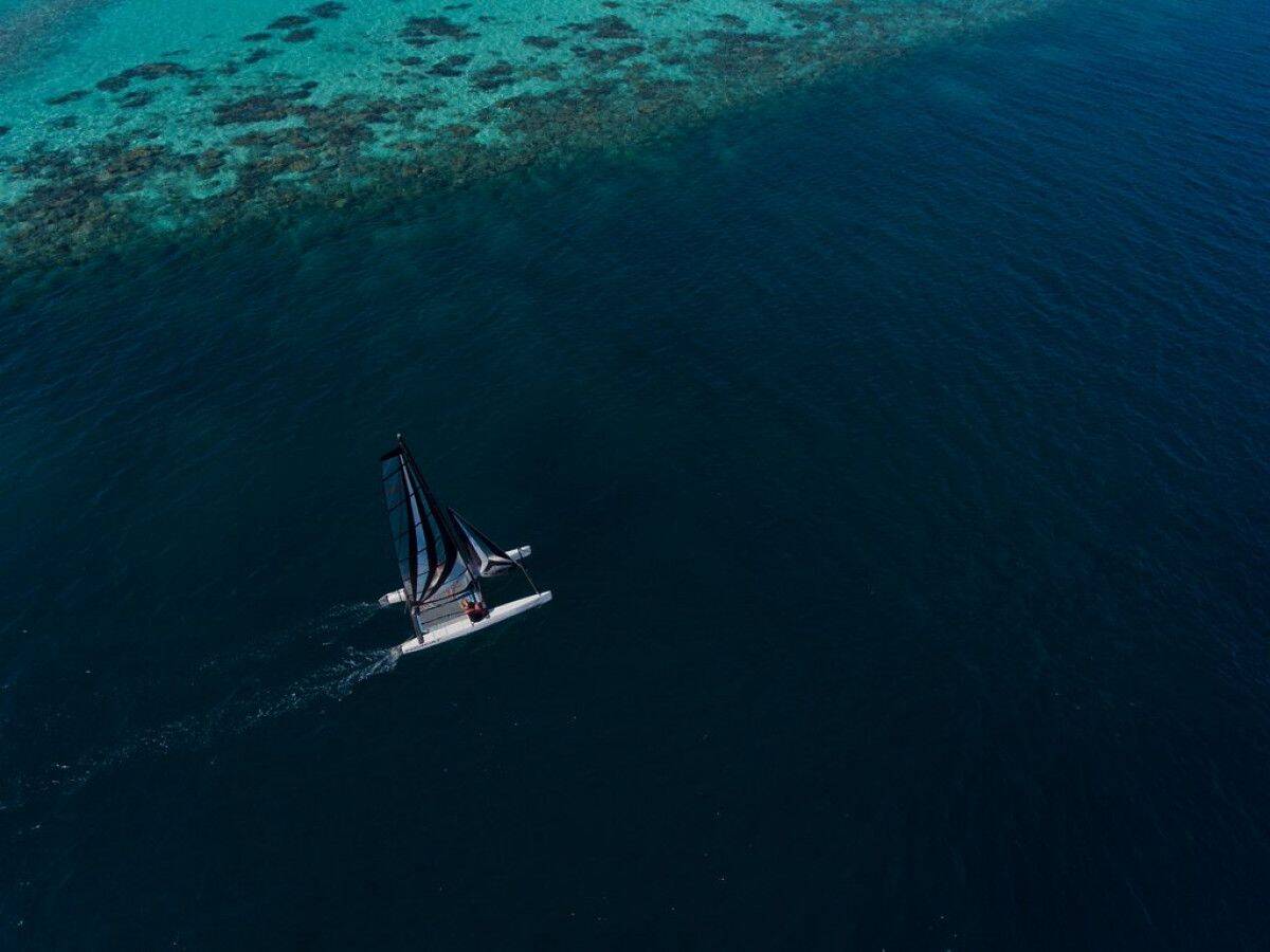 来一场梦幻之旅（跟随马尔代夫蜈支洲岛旅游攻略探寻最美海底世界）