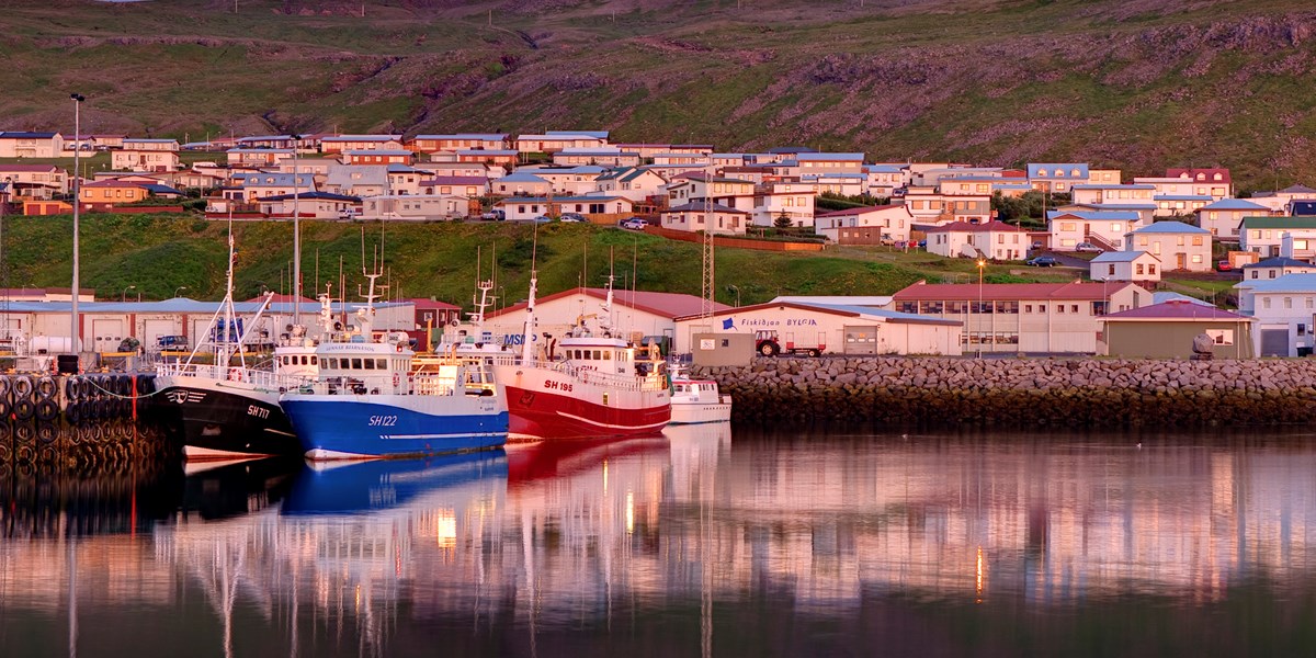 冰岛克罗地亚旅游城市（探索北欧和东欧的旅游胜地）